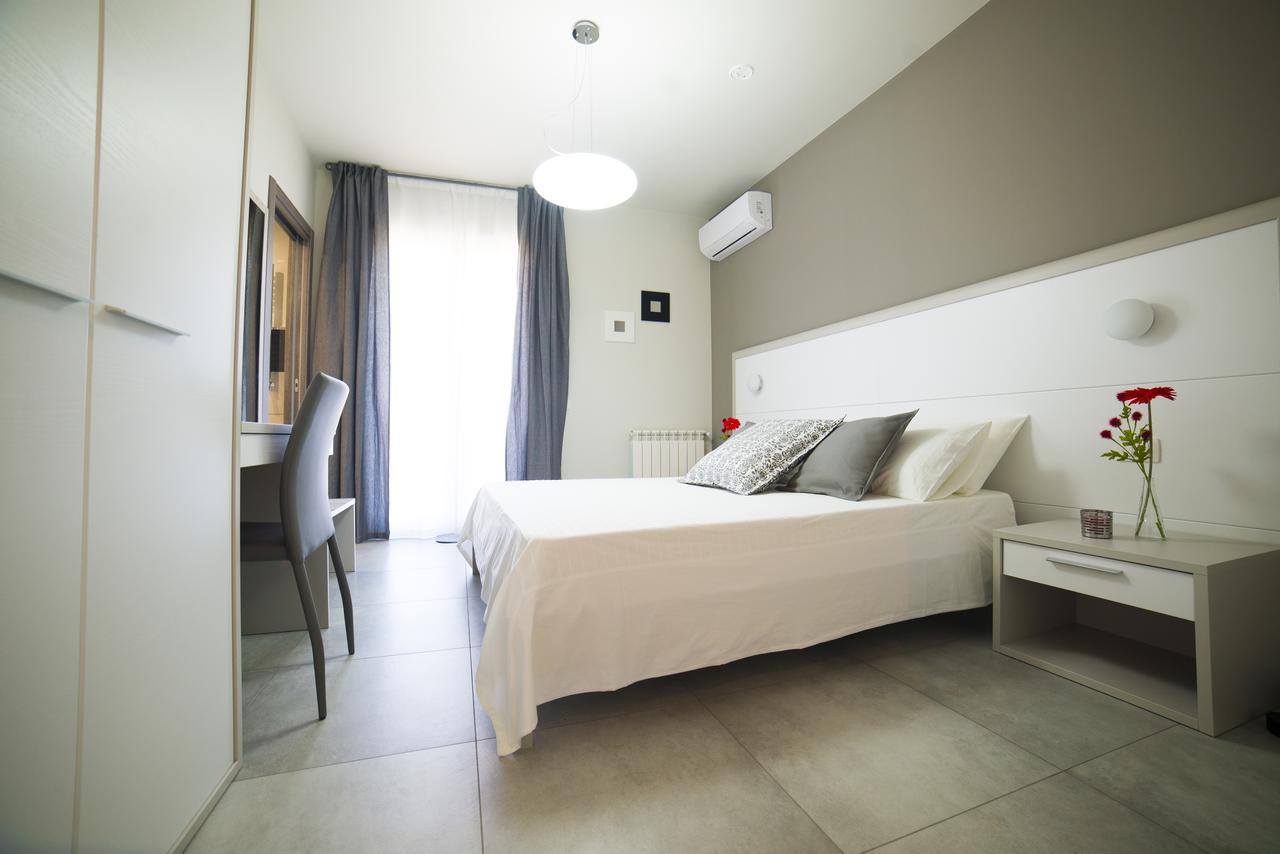 Sikania Casa Diamond Messine Extérieur photo